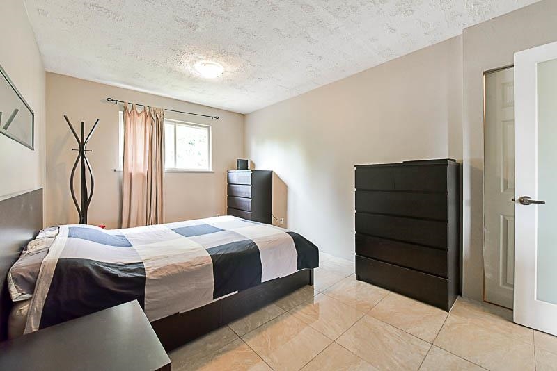 1337 Kamloops Street 1335