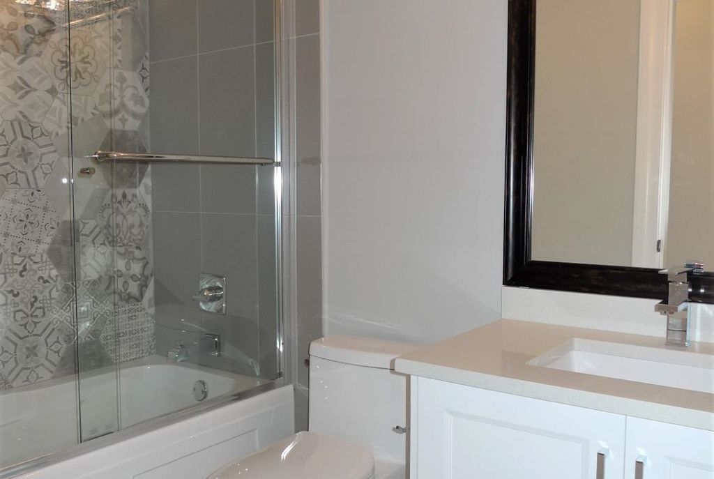 listing image 1103160292761193068