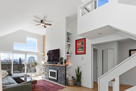 225 E 4th Street D North Vancouver BC V7L 1J1