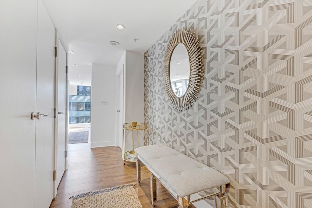 listing image 1108241257959519957