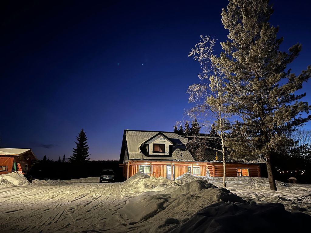 listing image 1108383372599158116