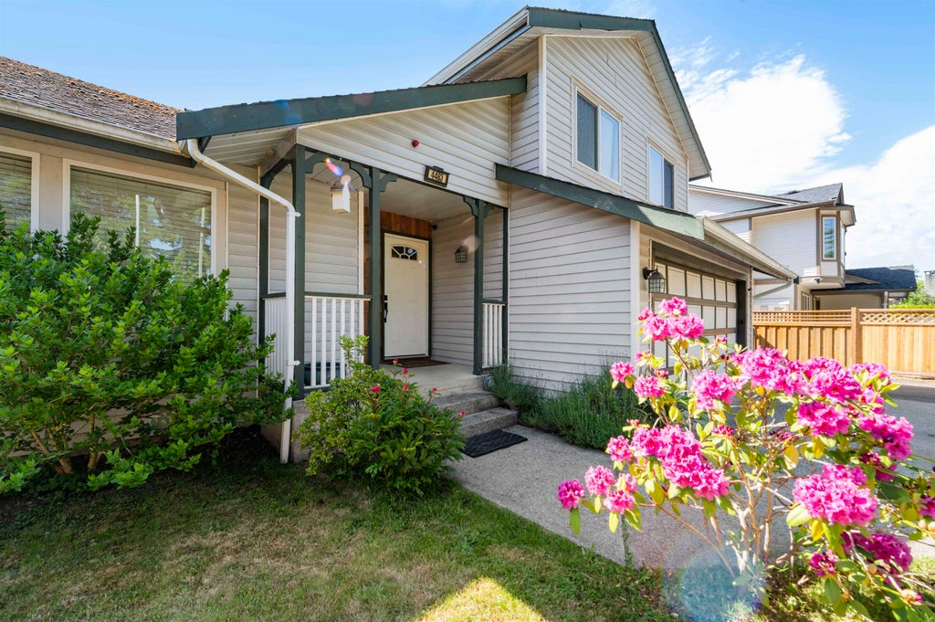 Photo of 4483 208 Street, Langley, BC V3A 2H7 (MLS # R3094559)