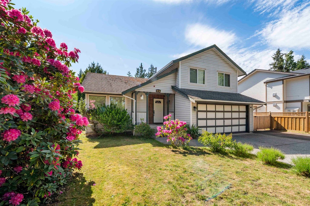 Photo of 4483 208 Street, Langley, BC V3A 2H7 (MLS # R3094559)