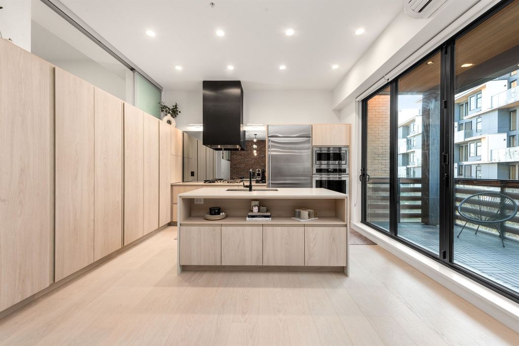 listing image 1107773915863374498