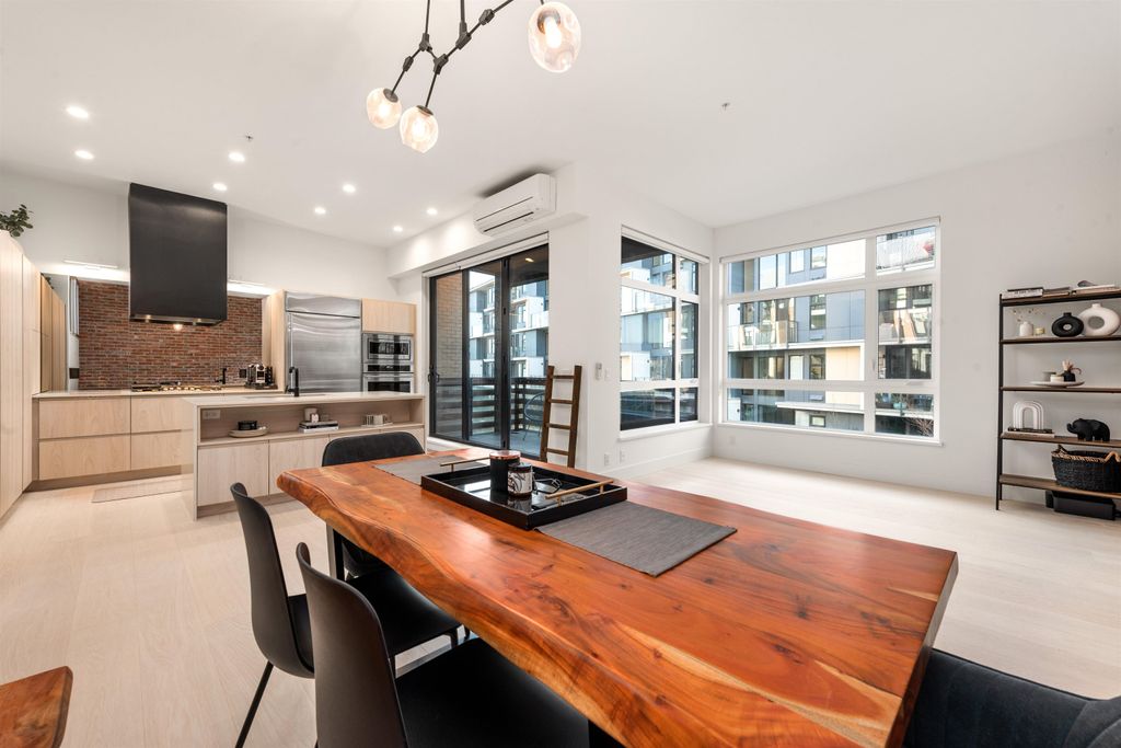 listing image 1107058264260128857
