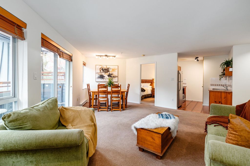 listing image 1106083785544245112