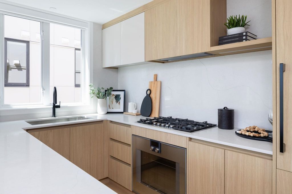 listing image 1104859790282239463