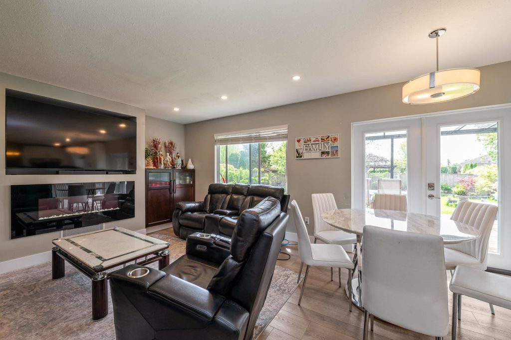 listing image 1101033814991413676
