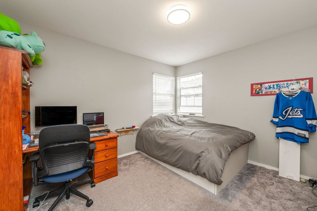 listing image 1103114829835814861