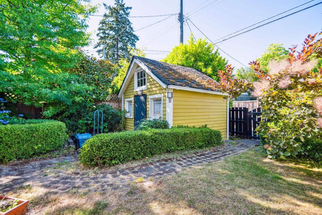 listing image 1104875157619347599