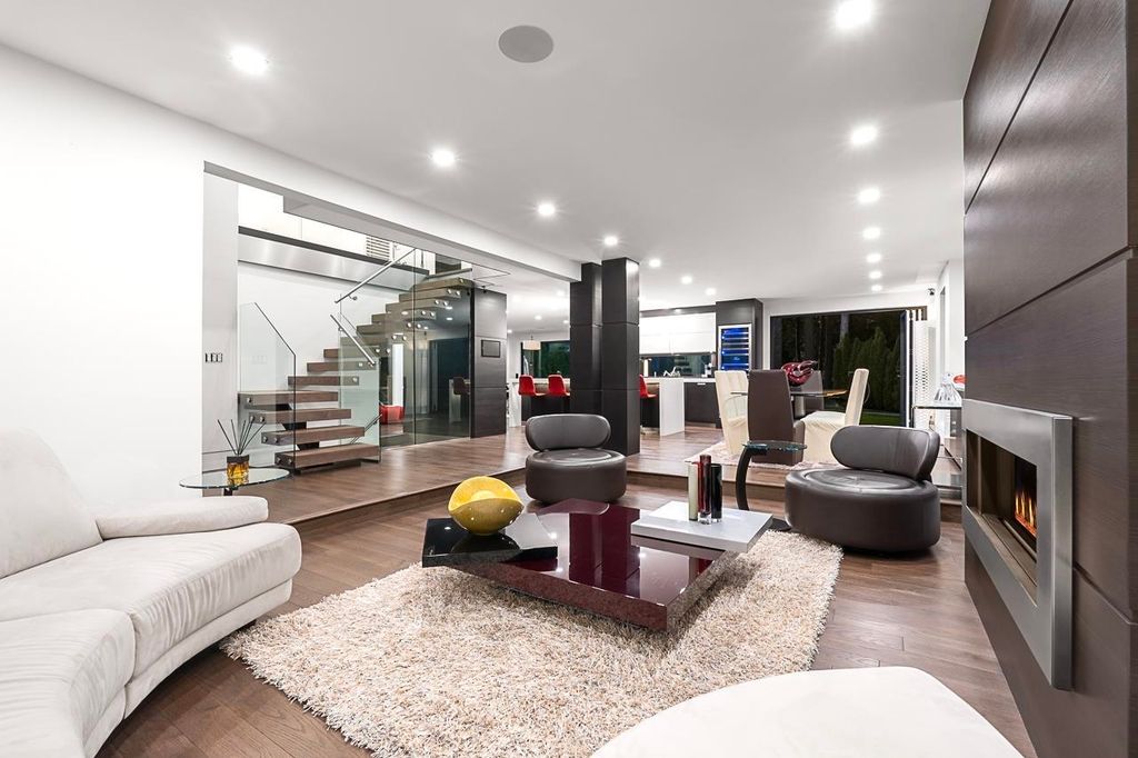 listing image 1102289645567976714