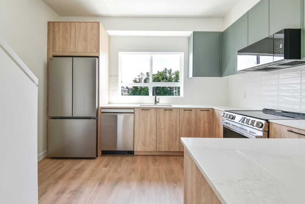 Photo of 33525 Kingston Avenue #21, Abbotsford, BC V2S 0R6 (MLS # R3163682)