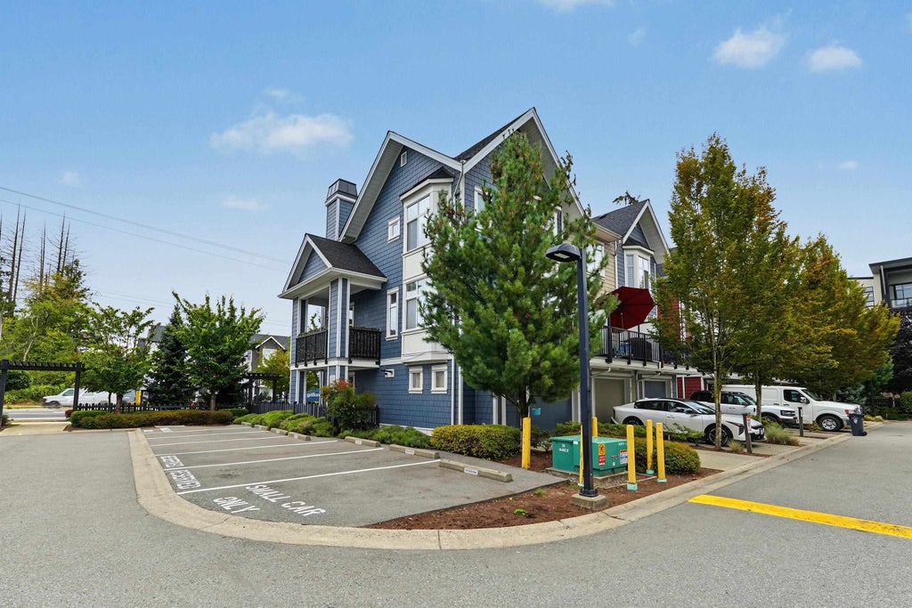 Photo of 20852 77a Avenue #28, Langley, BC V2Y 0R8 (MLS # R3161749)