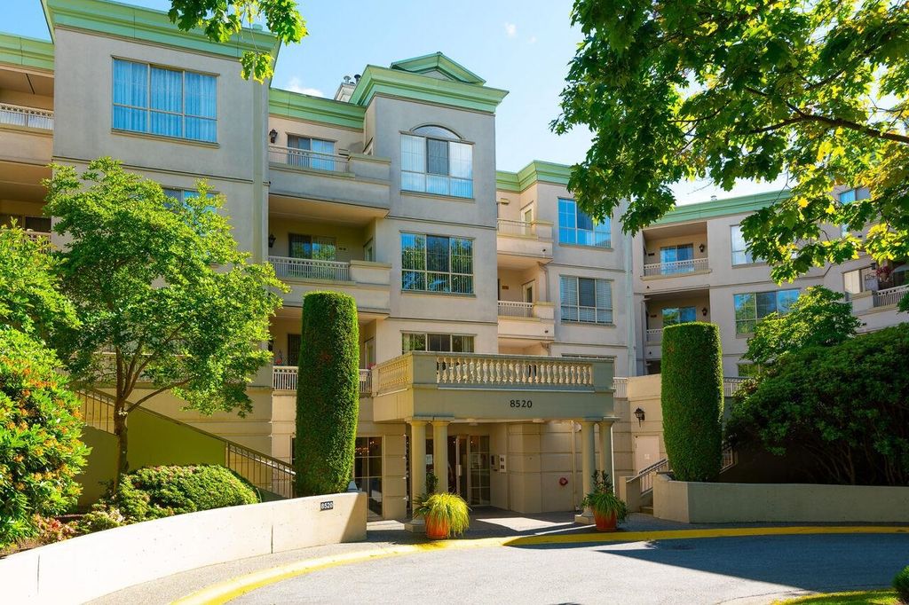 listing image 1107122842465074942