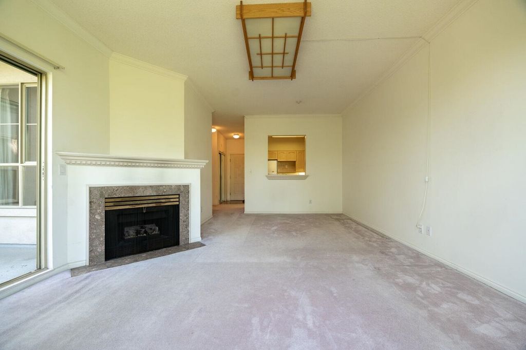 listing image 1106254105197343651