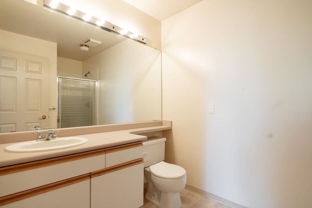 listing image 1103742886949491380