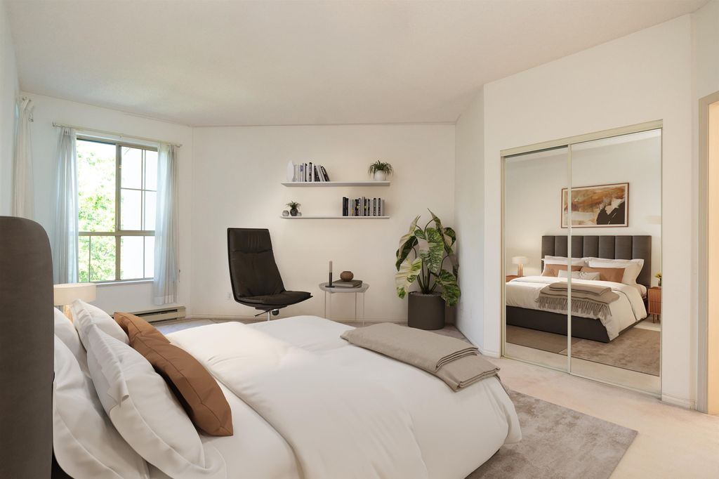 listing image 1106842905602170245