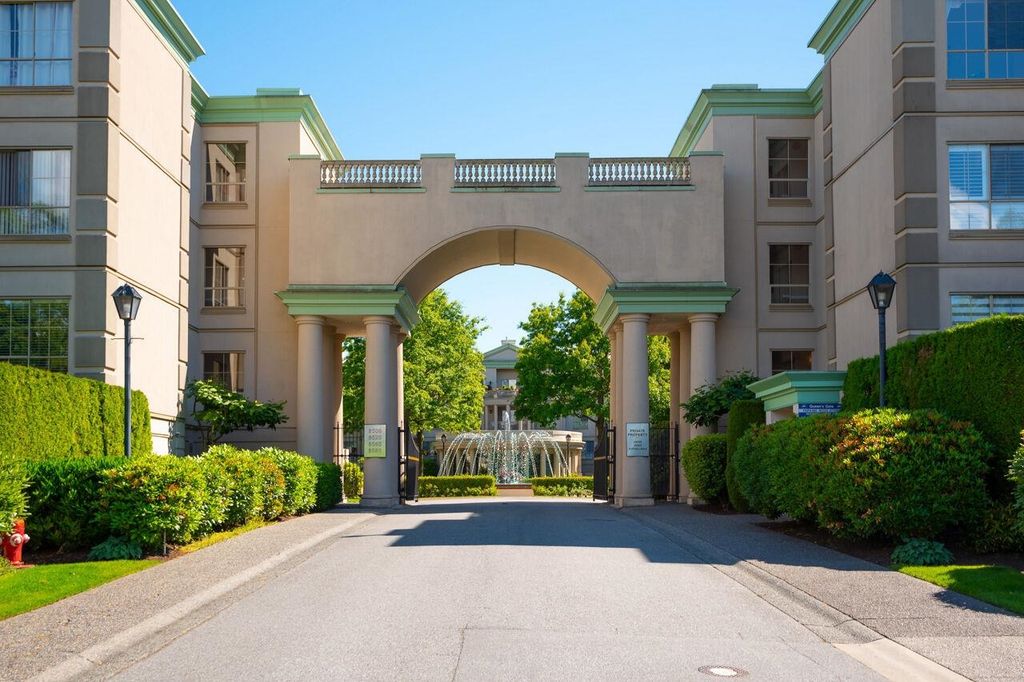 listing image 1109940685567068735