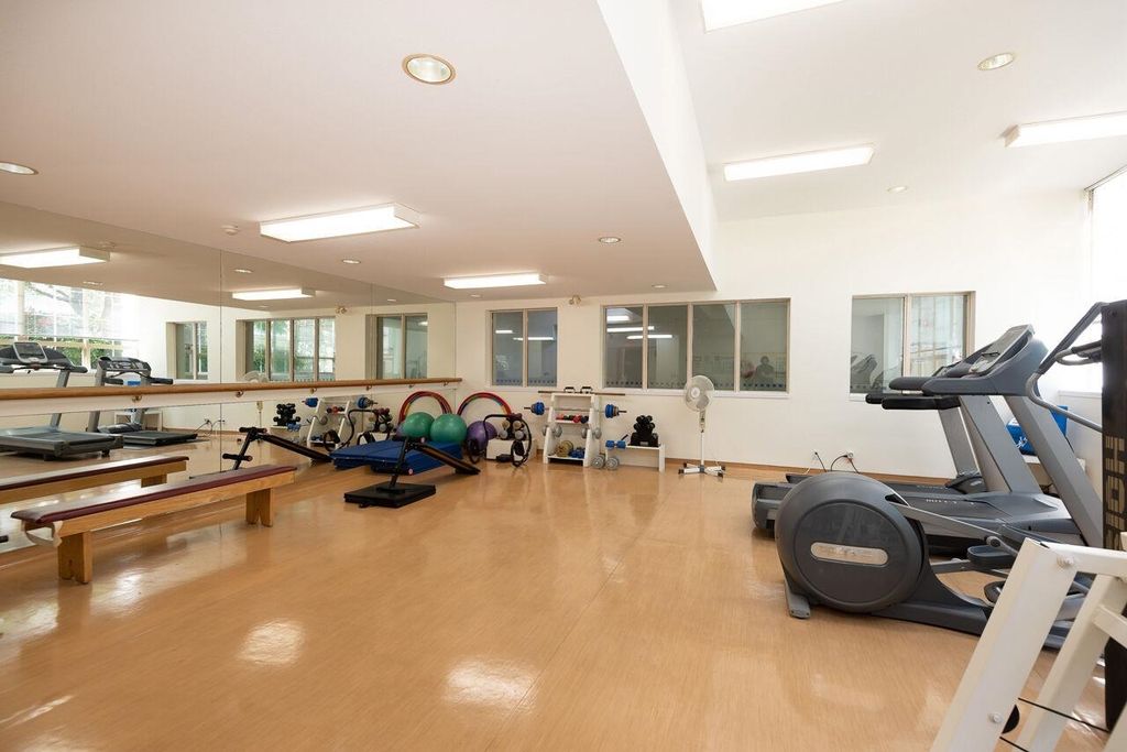 listing image 1104318478577209496