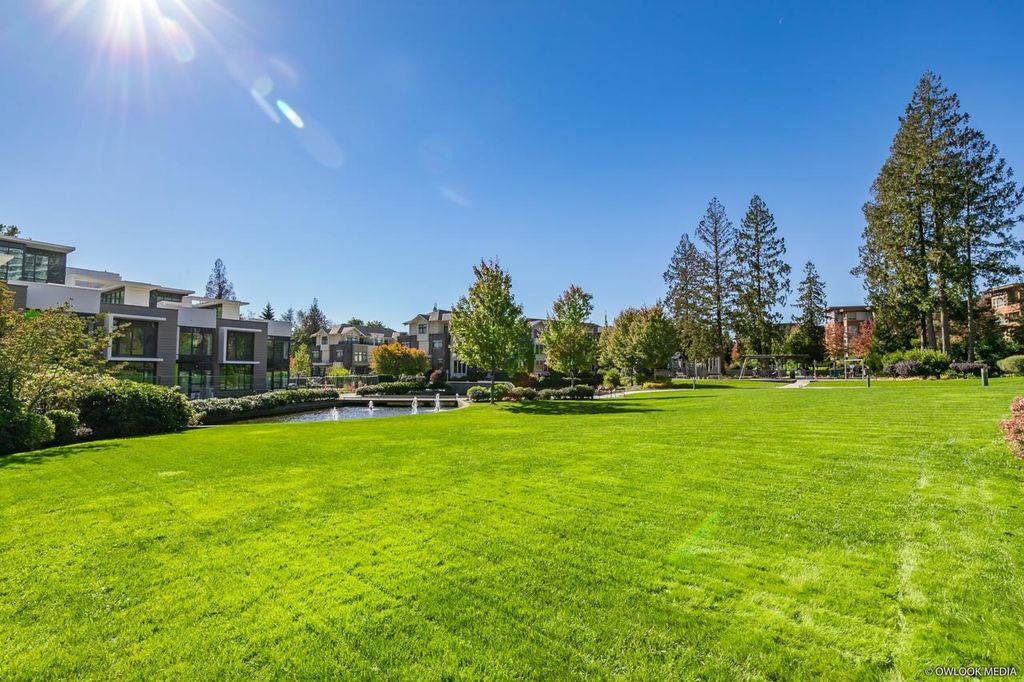 listing image 1105048812651628610