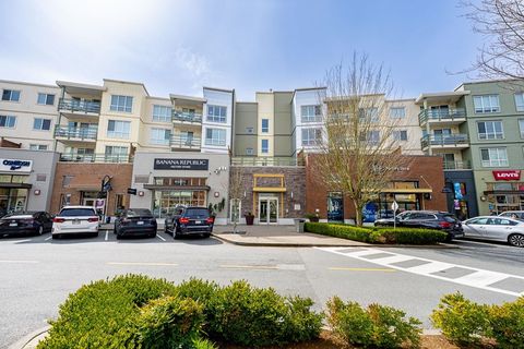 15735 Croydon Drive 218 Surrey BC V3Z 2L5