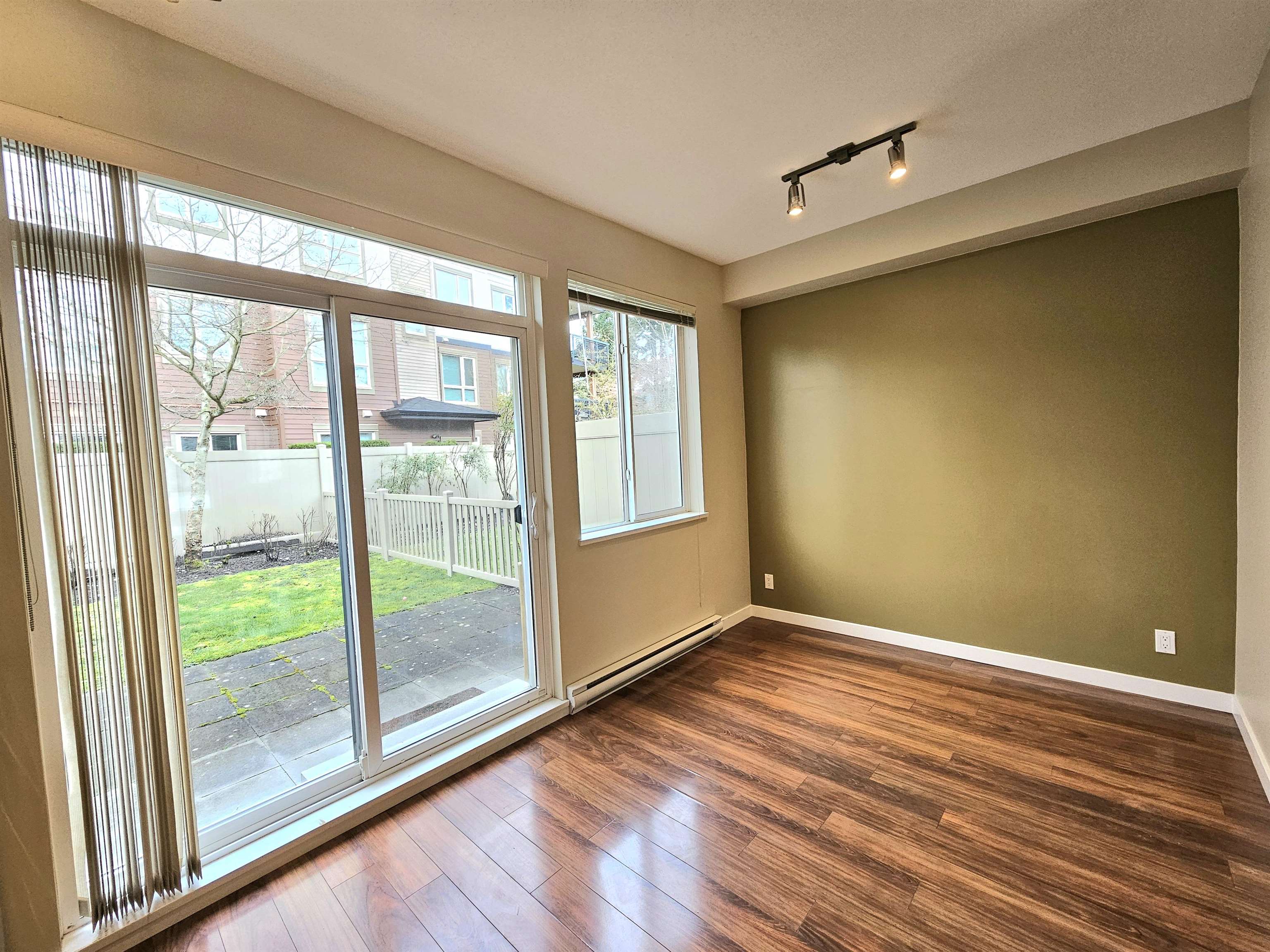 1125 Kensal Place 97