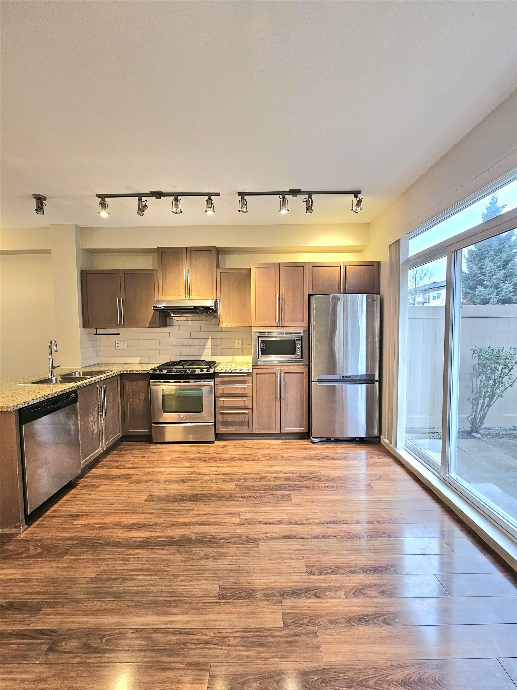 1125 Kensal Place 97