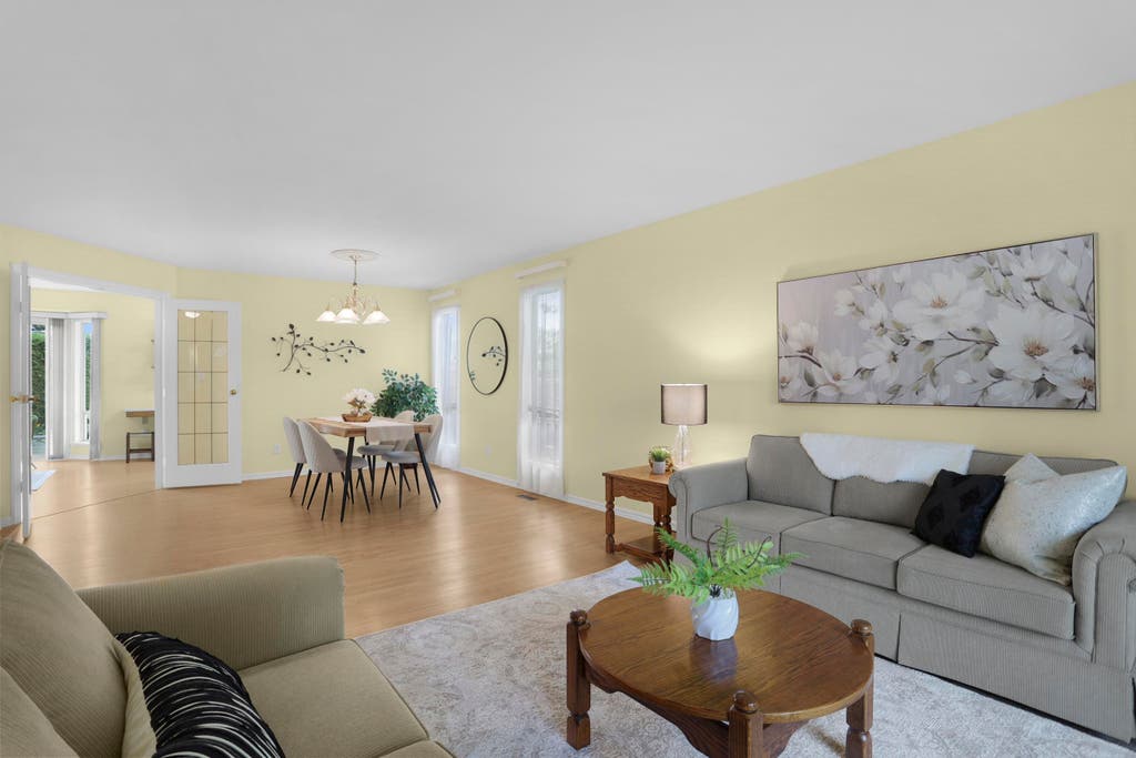 Photo of 23439 Nightingale Avenue, Maple Ridge, BC V2X 9M2 (MLS # R3156254)