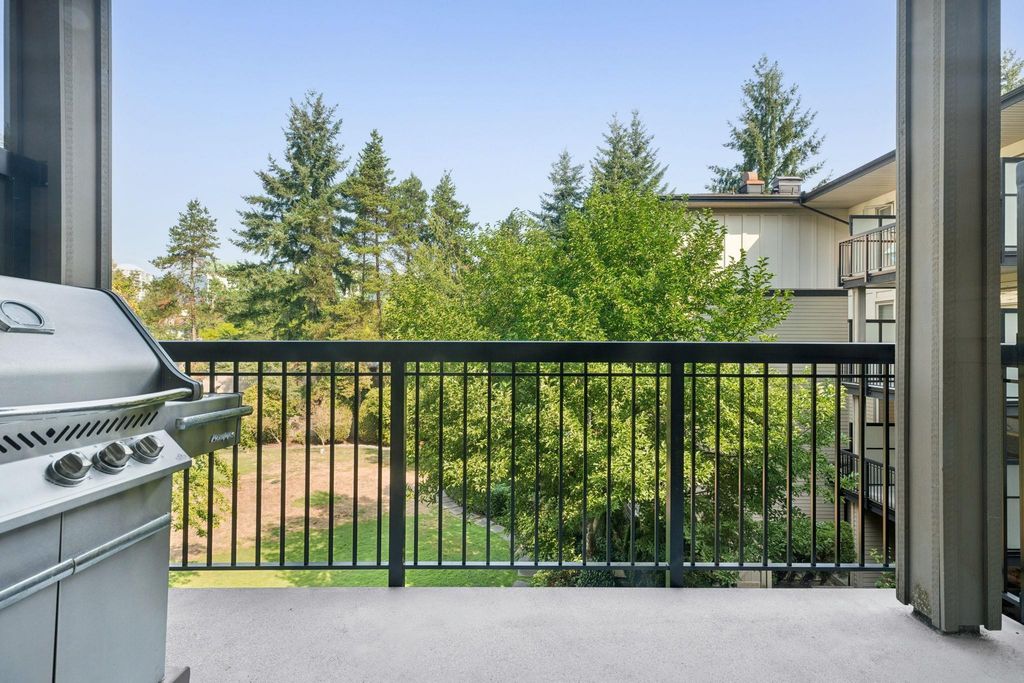 listing image 1103717432671845230
