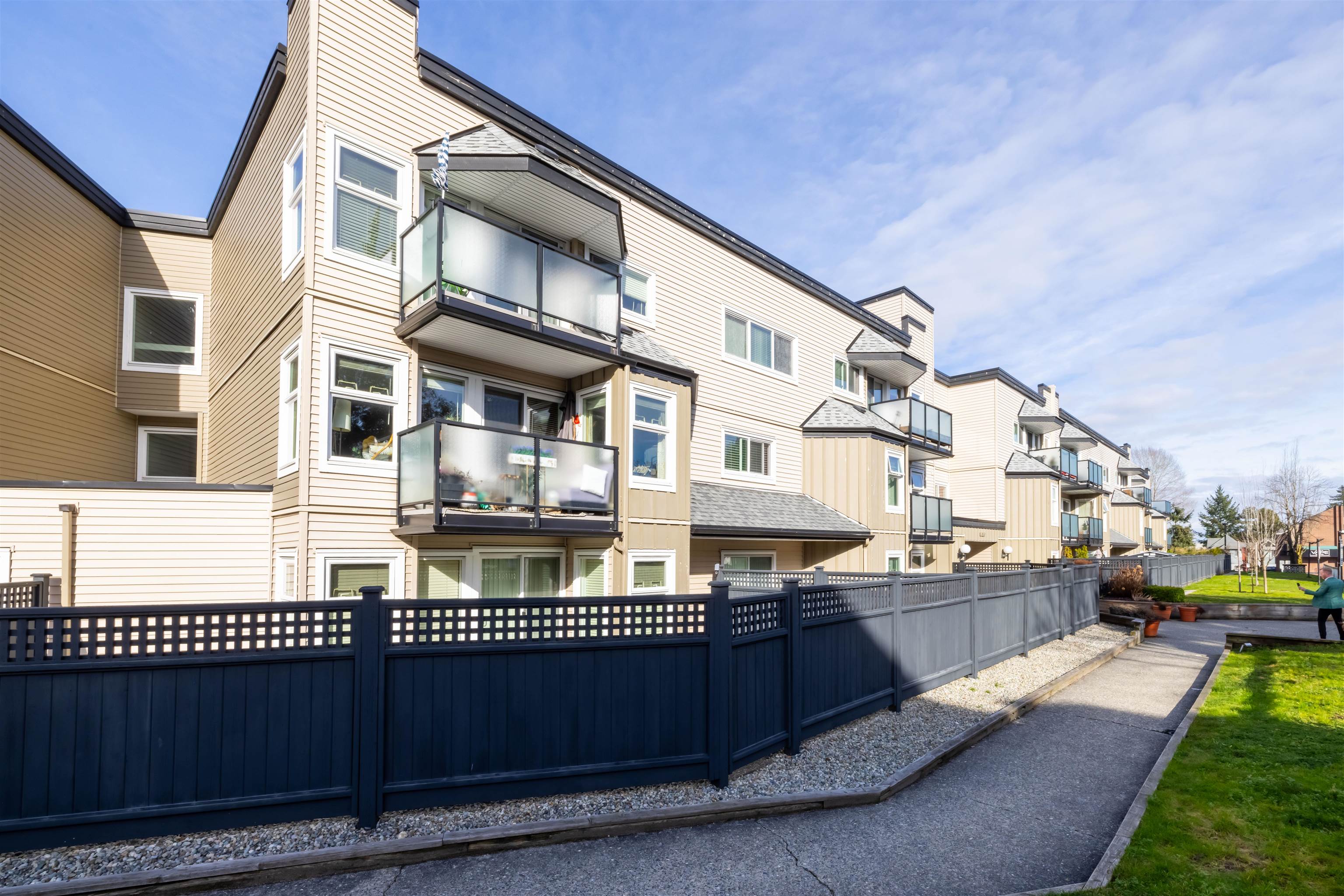 1850 E Southmere Crescent 110
