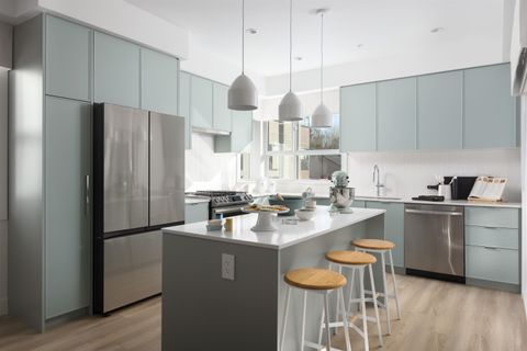 5378 198 Street 7 Langley BC V3A 1G1