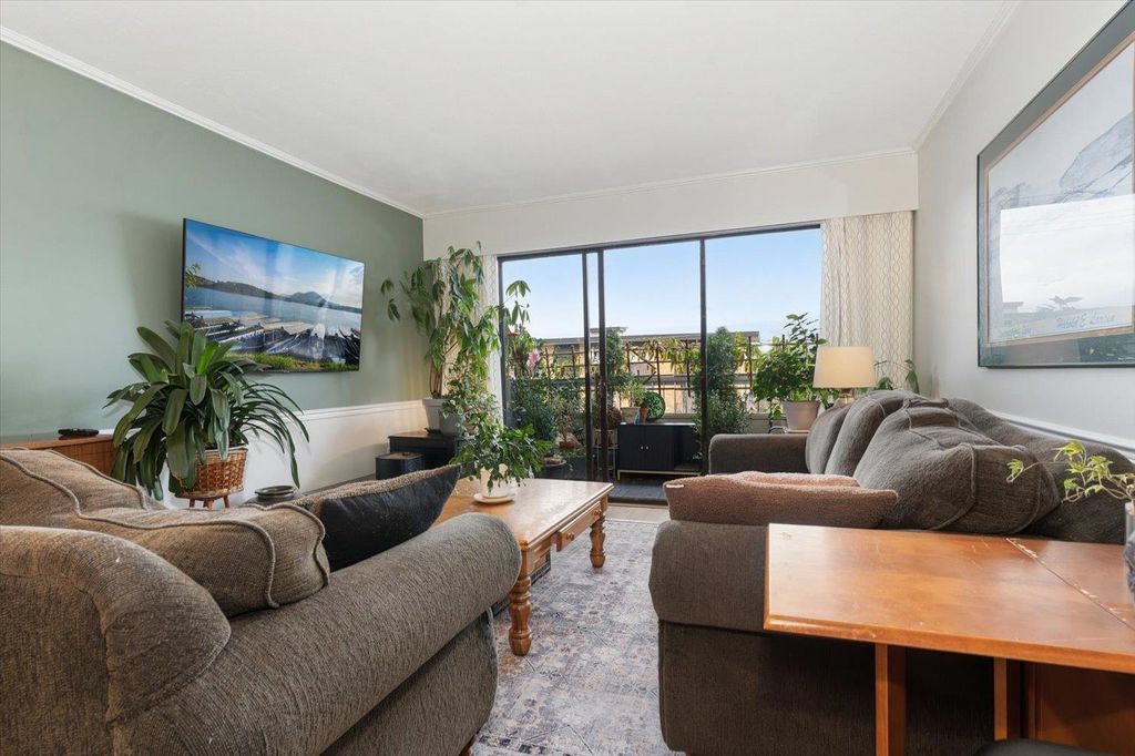 Photo of 9477 Cook Street #210, Chilliwack, BC V2P 4J8 (MLS # R3096088)