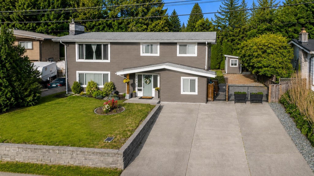 Photo of 2170 Moss Court, Abbotsford, BC V2S 4Y6 (MLS # R3138599)