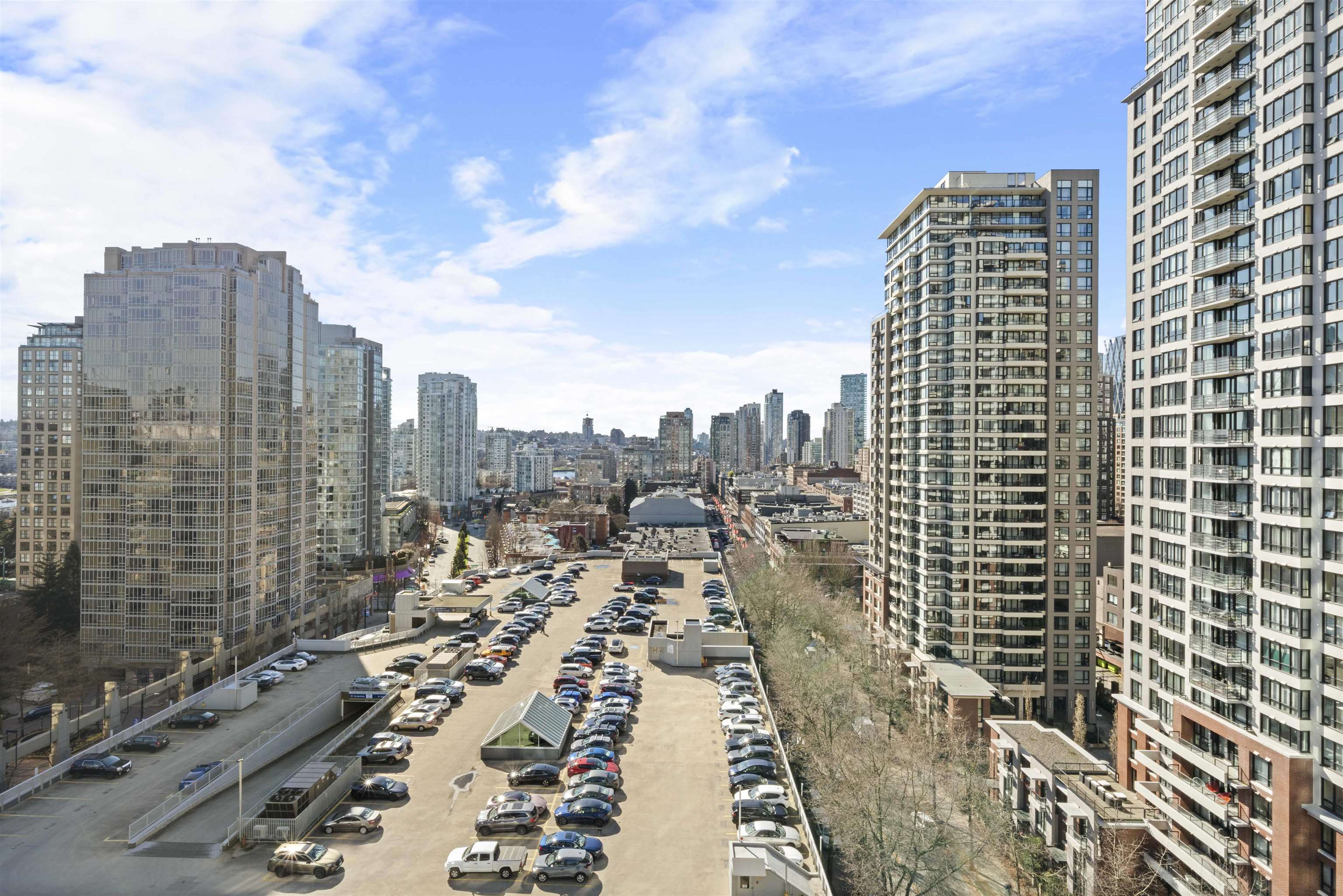 888 Hamilton Avenue 1201