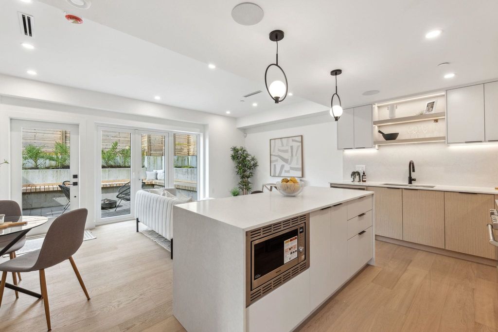 listing image 1106620334578578094