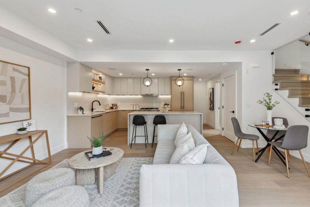 listing image 1107965554662205480