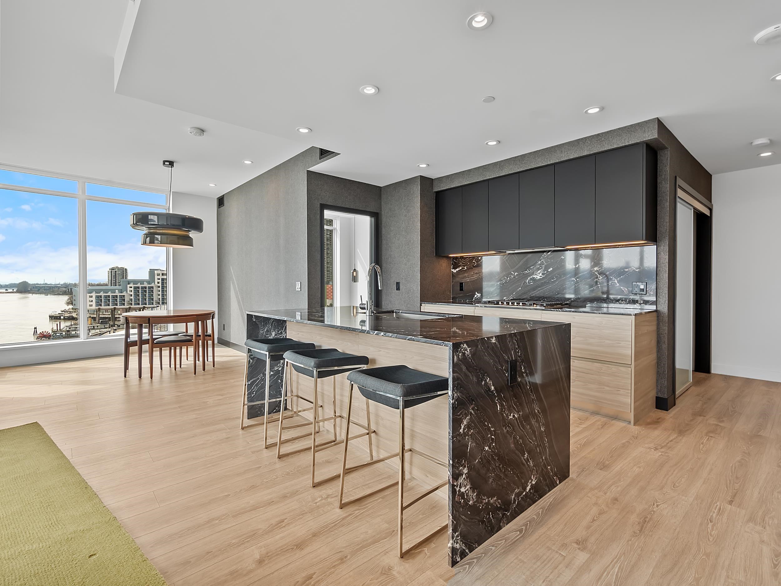 680 Quayside Drive 608