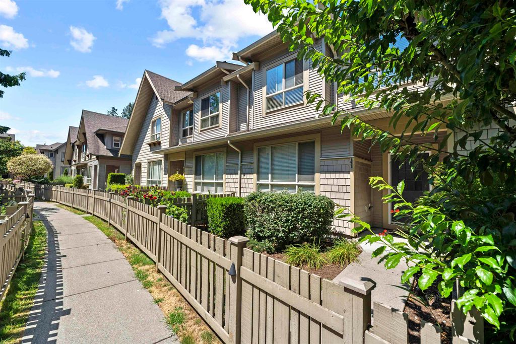 listing image 1108616876599183160