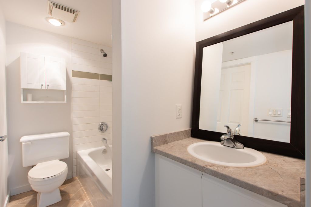 listing image 1108131248827690579
