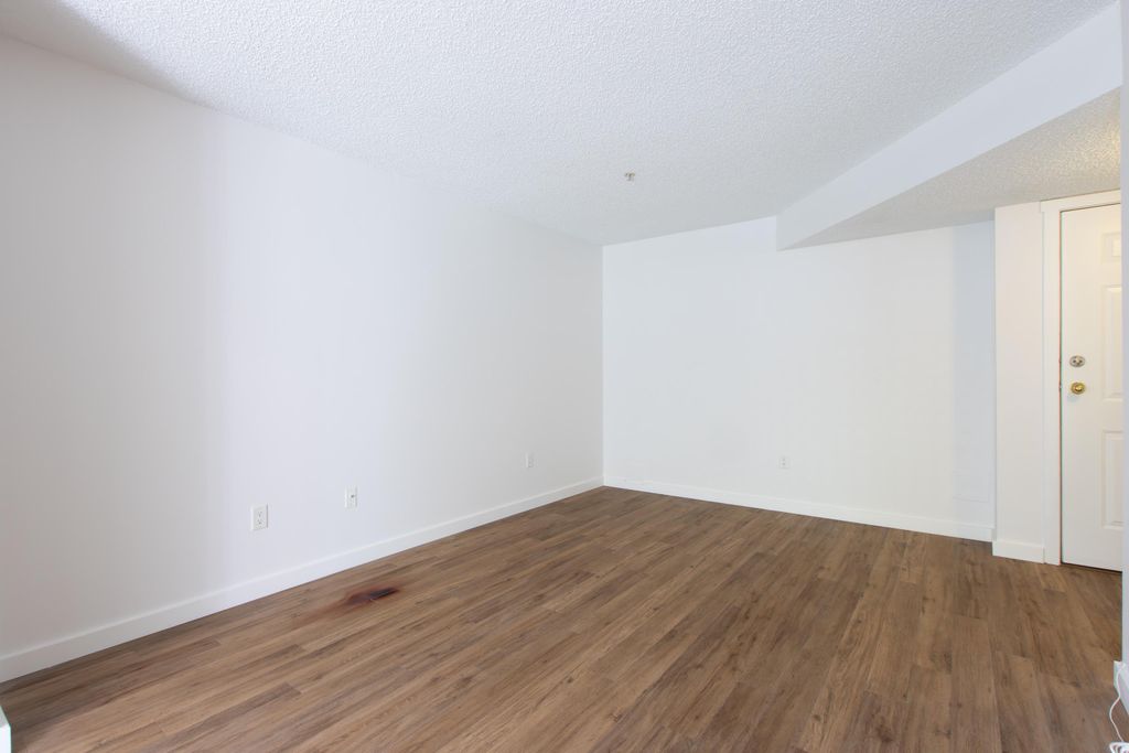 listing image 1108542645645214730