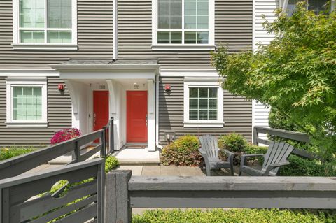 19696 Hammond Road 35 Pitt Meadows BC V3Y 0G7