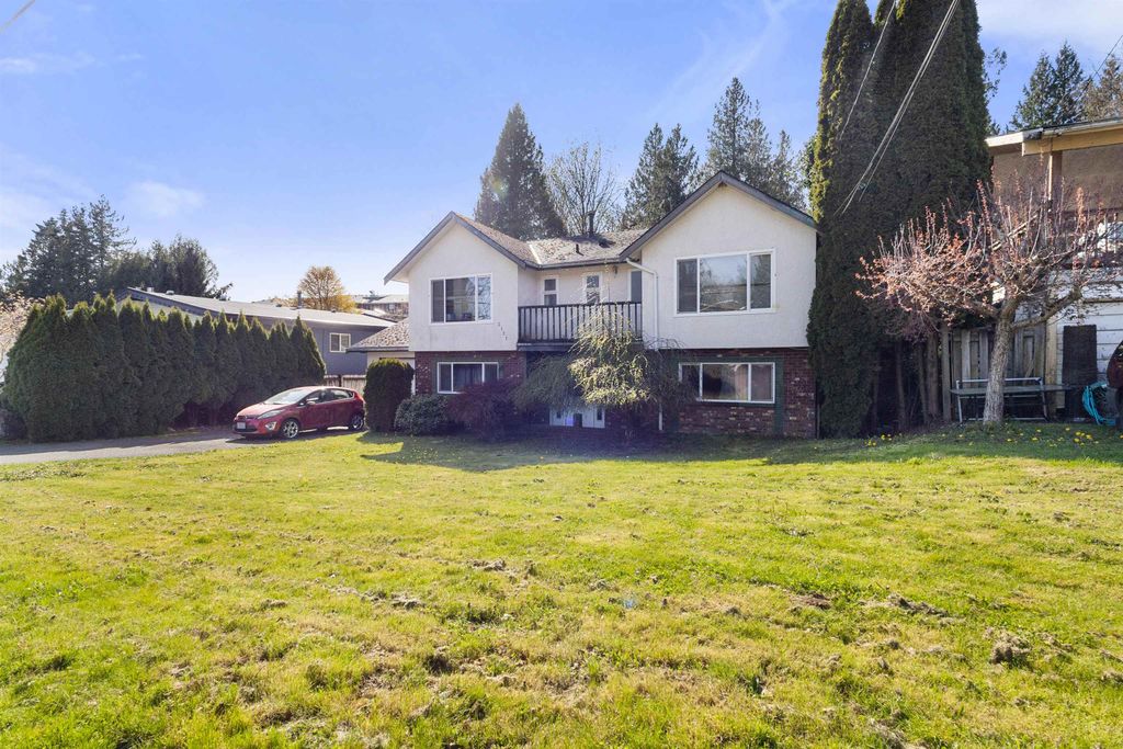 Photo of 2121 Guilford Drive, Abbotsford, BC V2S 4Z3 (MLS # R3111919)