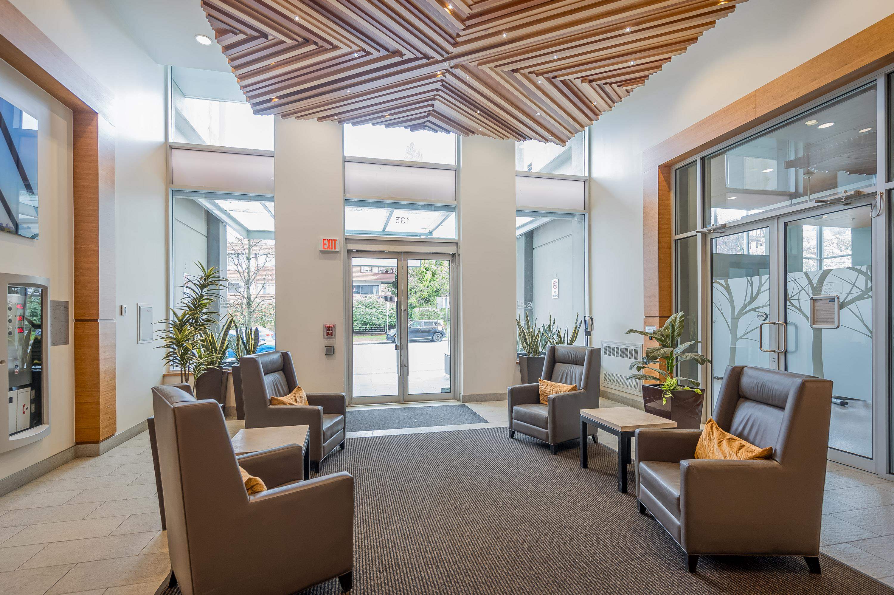 135 E 17th Street 319