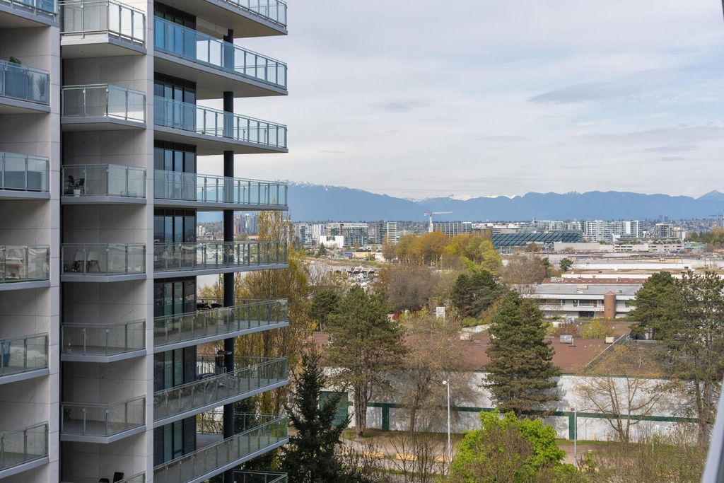 listing image 1107250967808263113