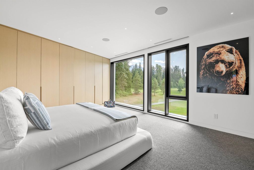 listing image 1105481820745731158