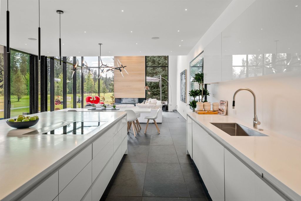 listing image 1105978478318097020