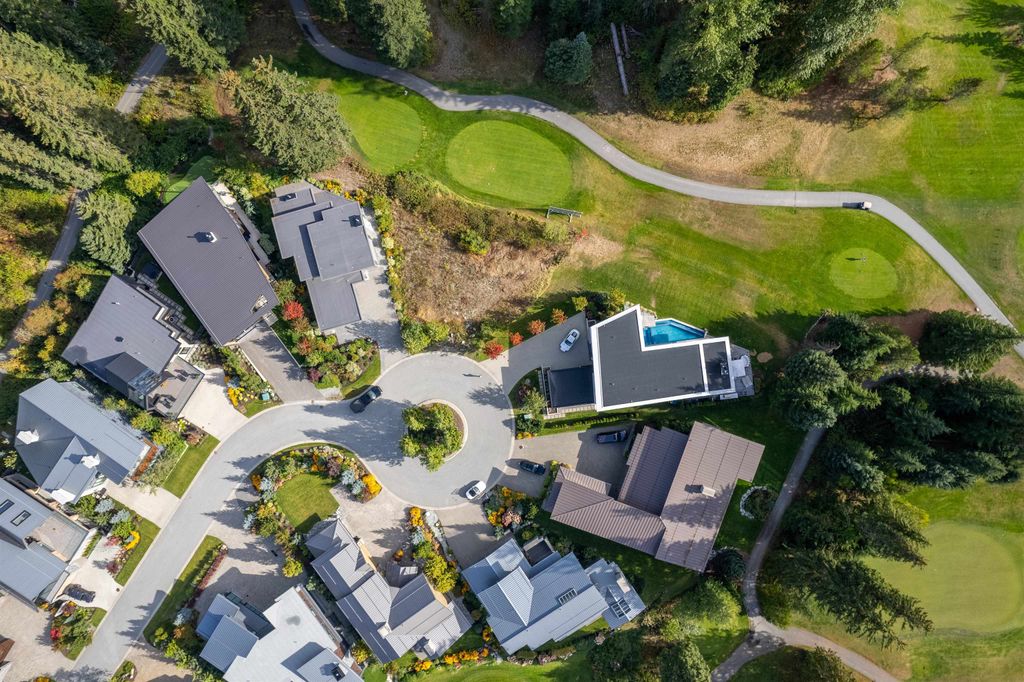 listing image 1104279994411839353