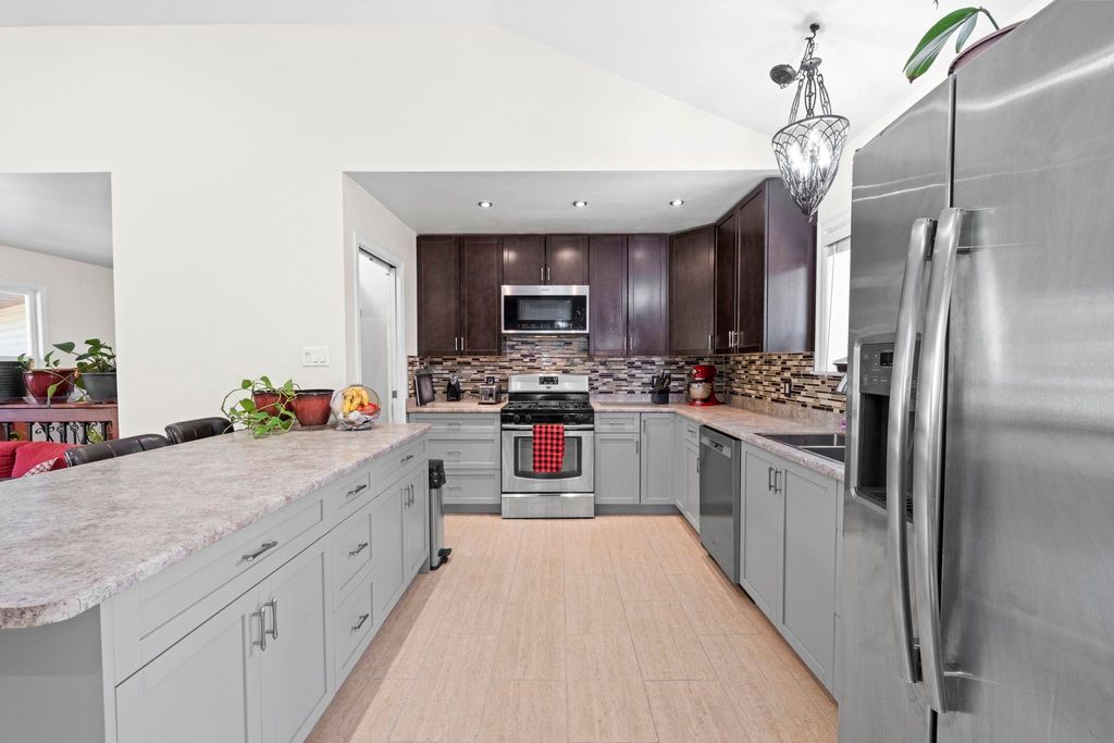 Photo of 21796 Howison Avenue, Maple Ridge, BC V2X 2W6 (MLS # R3111443)