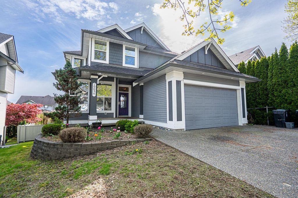 Photo of 19654 69a Avenue, Langley, BC V2Y 3A6 (MLS # R3114765)