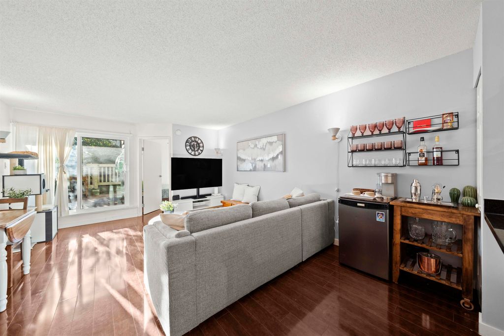 listing image 1107398147118451253